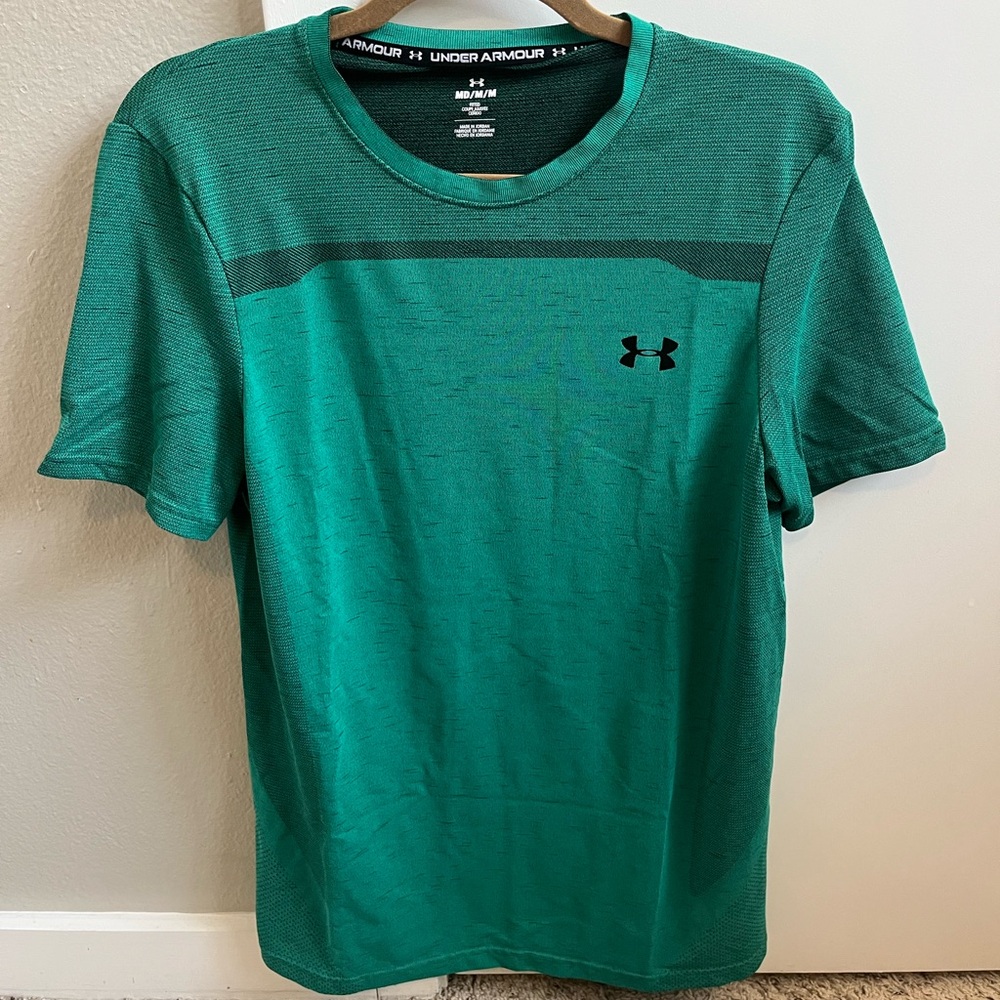 Men’s Under Armour short sleeve tech tee